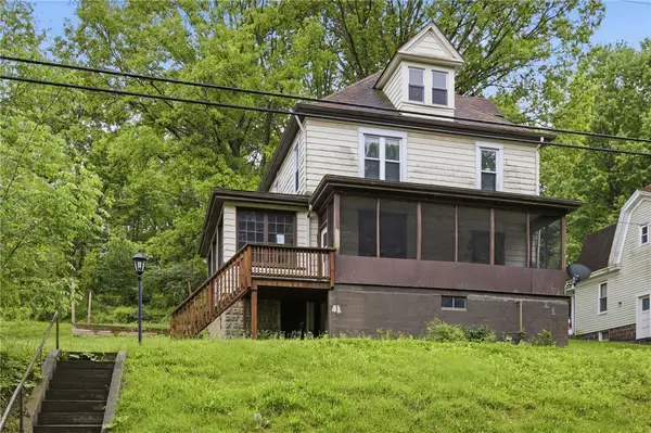 989 Brownstown Rd, North Huntingdon, PA 15647