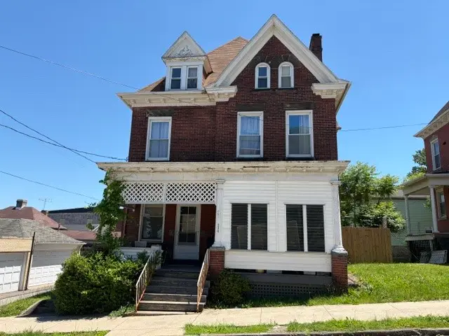 234 3rd St, Charleroi, PA 15022 - #1