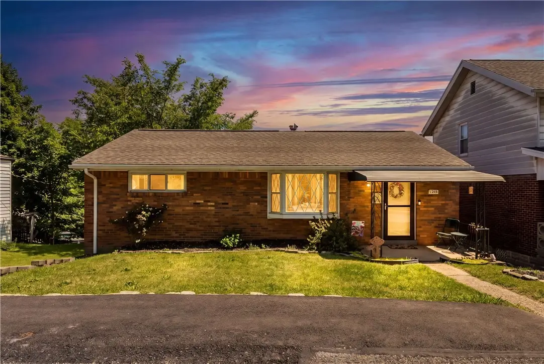1315 Earlham St, Pittsburgh, PA 15205 - #1