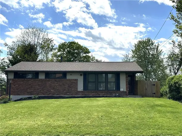 5043 Ozark Drive, Pittsburgh, PA 15239