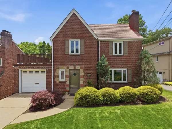 506 Parkview Drive, Pittsburgh, PA 15243