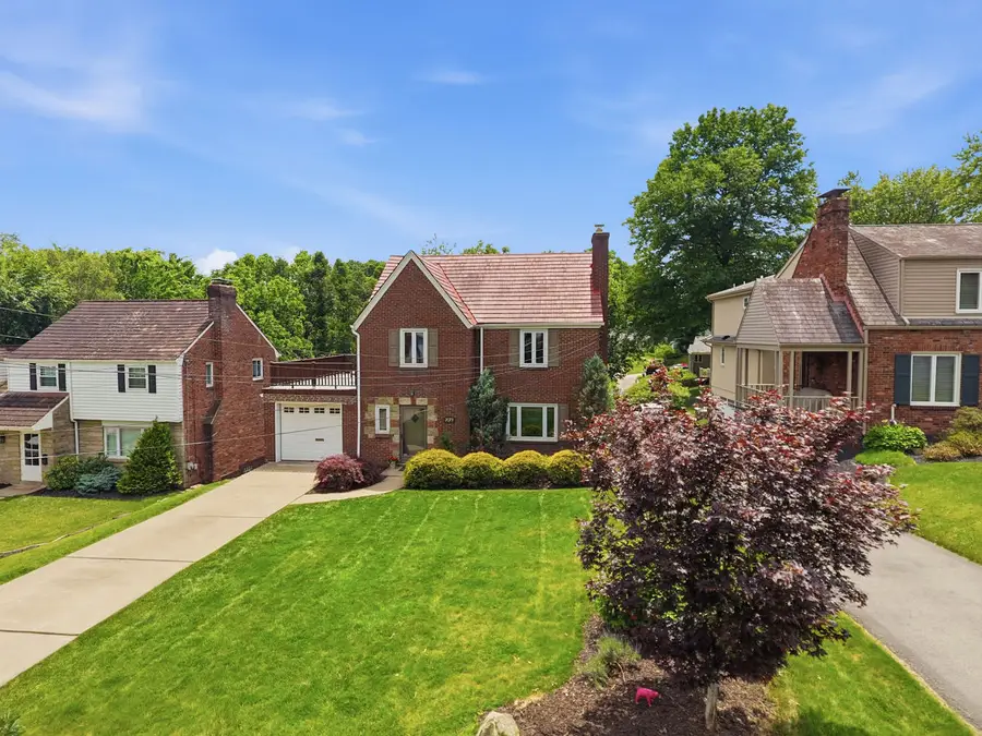 506 Parkview Drive, Pittsburgh, PA 15243 - #3