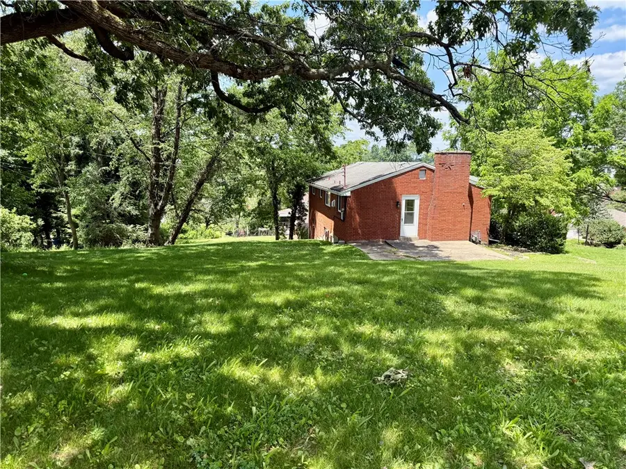 4737 Jewel Dr, Pittsburgh, PA 15236 - #2