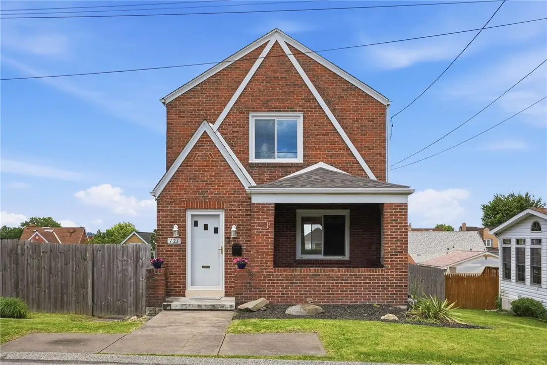 121 River View Blvd., Homestead, PA 15120 - #1