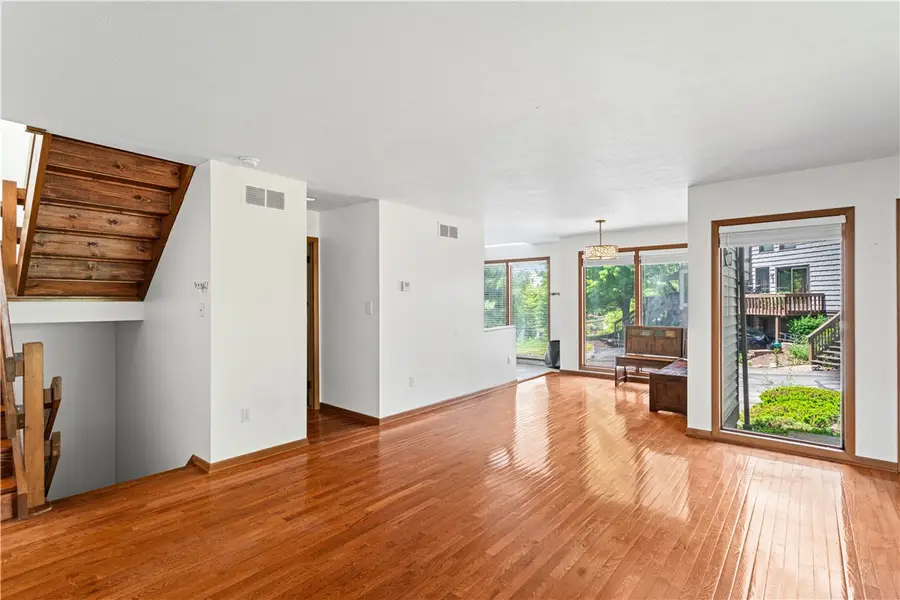 420 Spring Run Dr, Monroeville, PA 15146 - #3