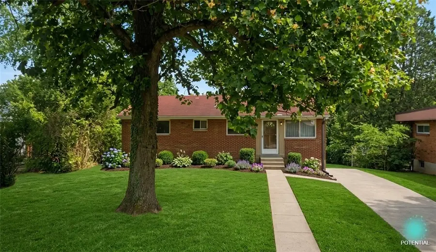 534 Clifton Ave, Glenshaw, PA 15116 - #2