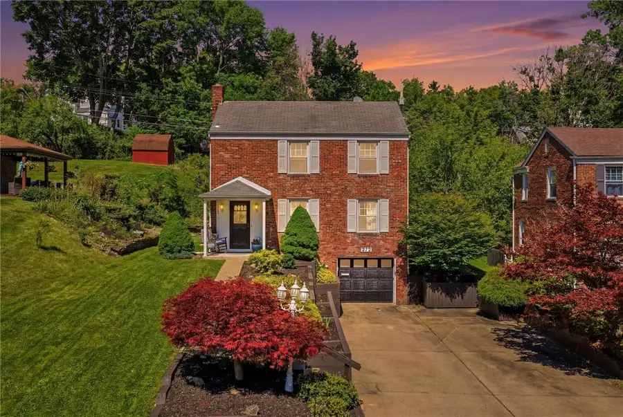 273 Constitution Dr, Pittsburgh, PA 15236 - #2