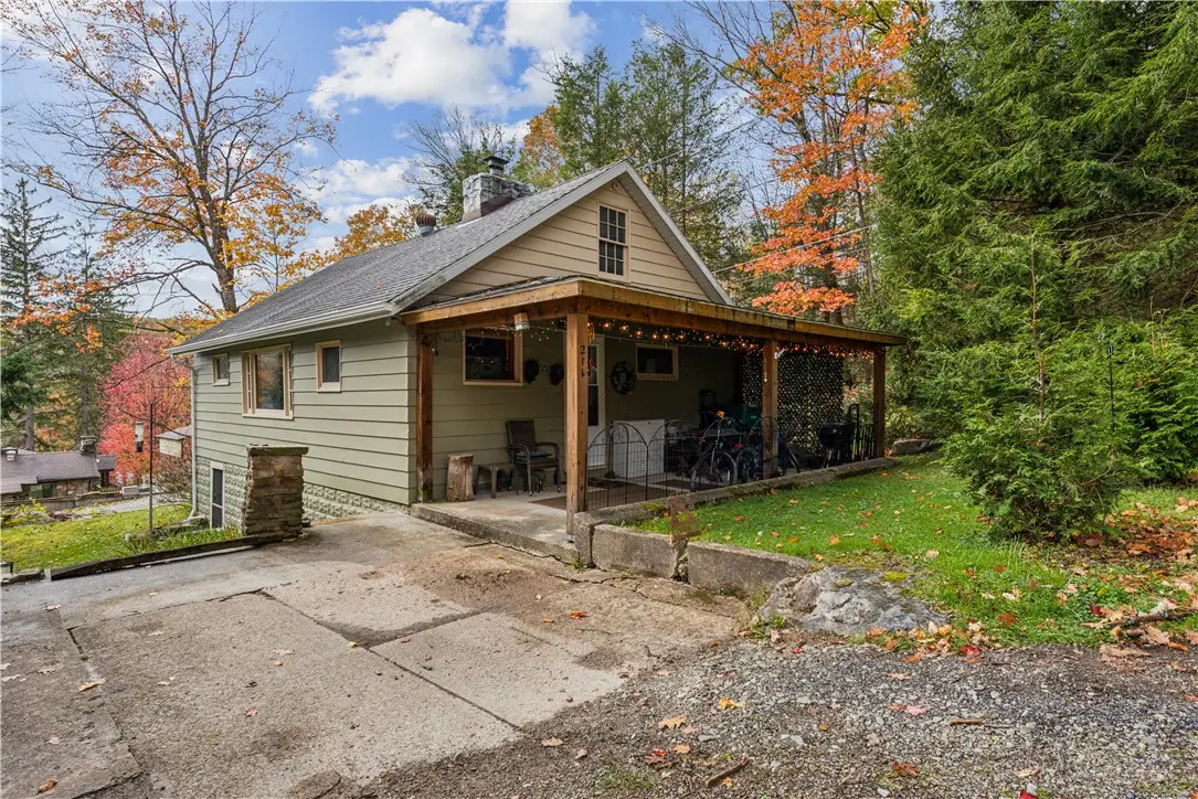211 Ironwood Rd, Somerset, PA 15501 - #1