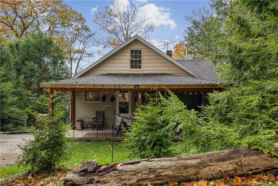 211 Ironwood Rd, Somerset, PA 15501 - #2