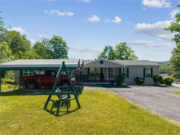597 Valley View Drive, Donegal, PA 15628