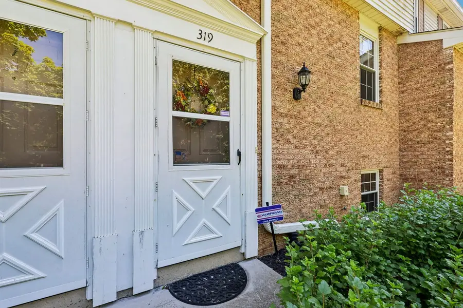 319 Bellford Court, Cranberry, PA 16066 - #2