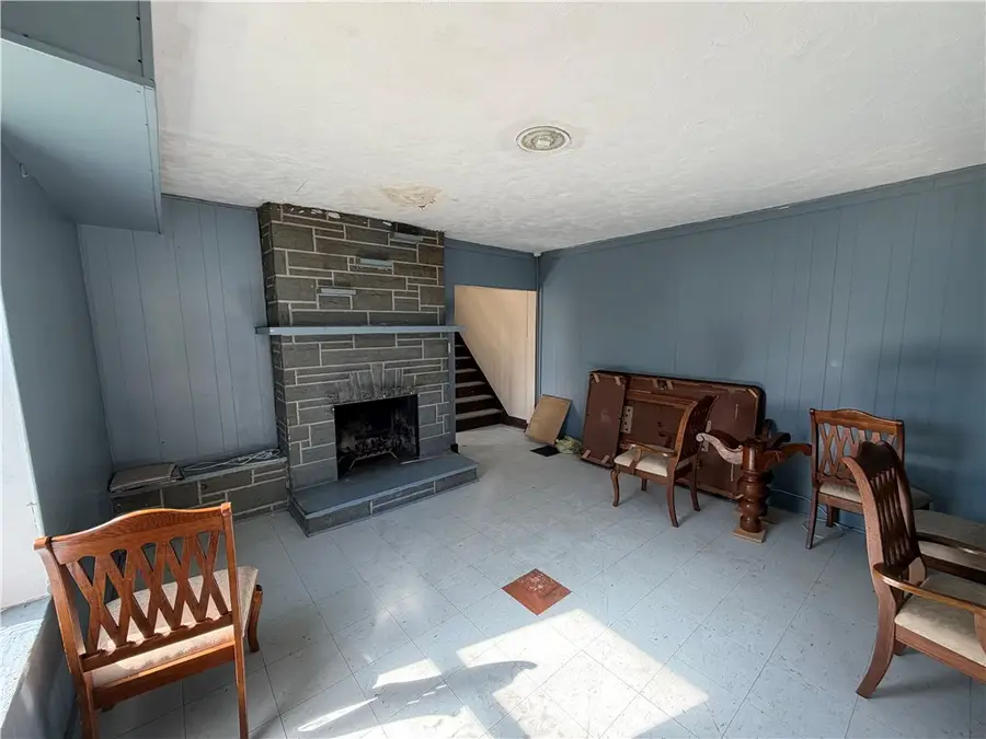 519 1st St., Charleroi, PA 15022 - #3