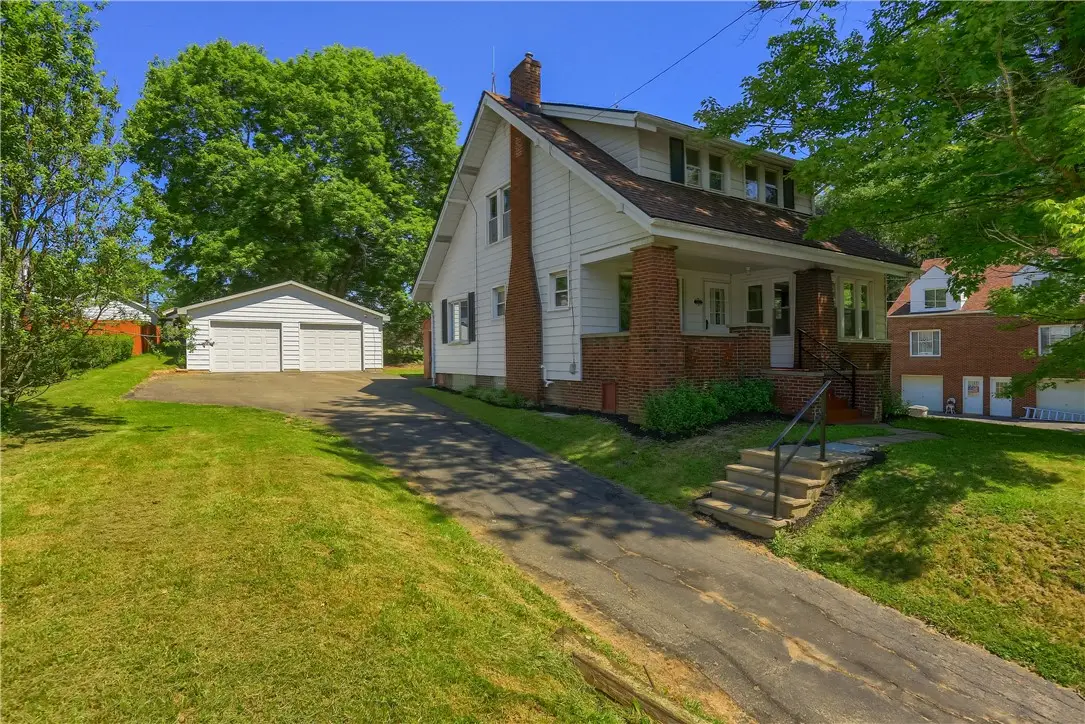 1919 Mercer Rd, Ellwood City, PA 16117 - #1