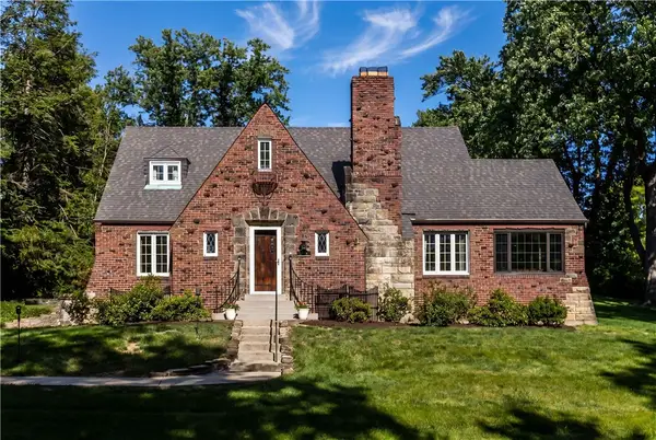 200 Navajo Road, Pittsburgh, PA 15241