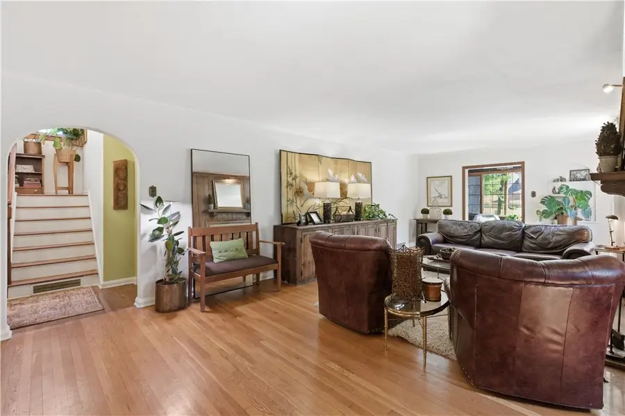 200 Navajo Road, Pittsburgh, PA 15241 - #3