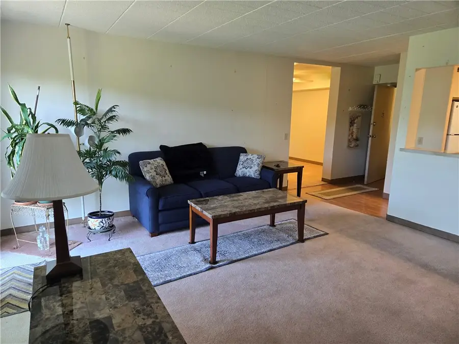 1987 Centurion Dr #301, Pittsburgh, PA 15221 - #3