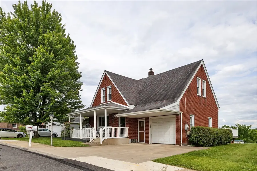 1021 Sarah St, North Versailles, PA 15137 - #2