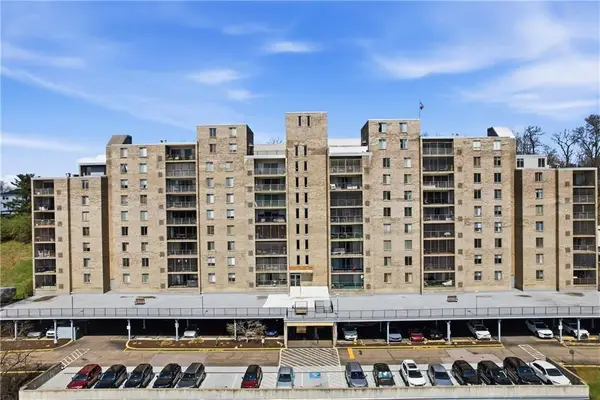 2160 Greentree Road #705W, Pittsburgh, PA 15220