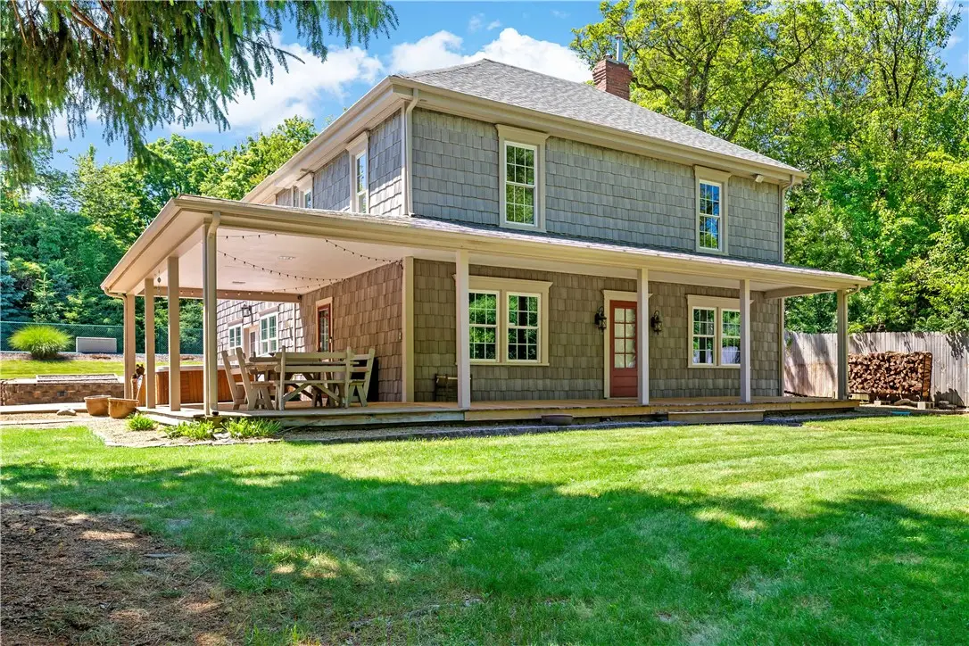 4021 Bakerstown Rd, Gibsonia, PA 15044 - #1