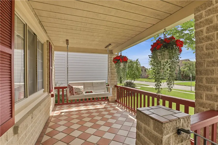362 W Sanner St, Somerset, PA 15501 - #2