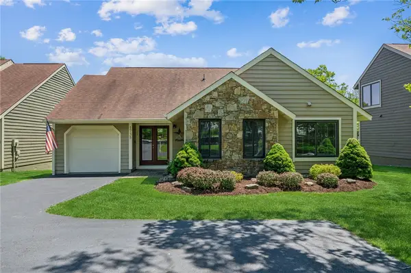 1735 Snowfield Drive, Hidden Valley, PA 15502