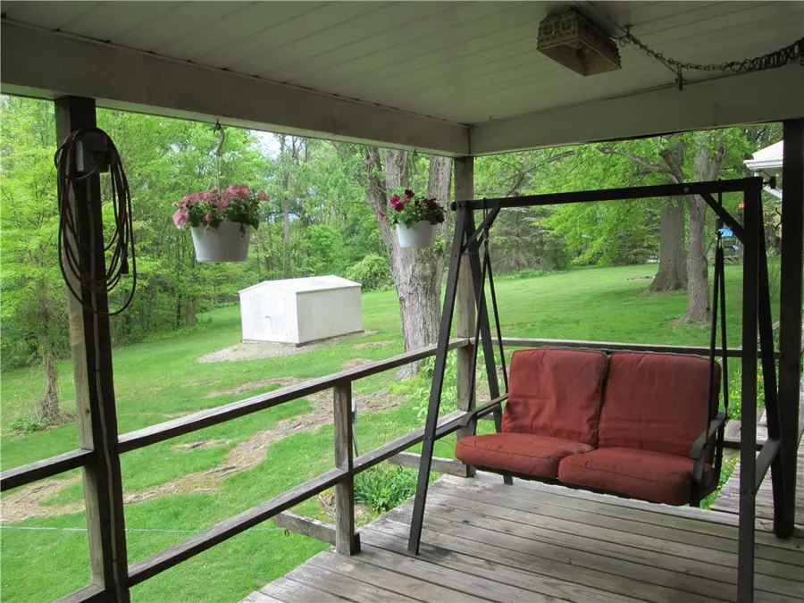 111 Linden St, Beaver Falls, PA 15010 - #3