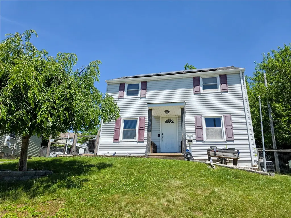 111 Jefferson Dr, Clairton, PA 15025 - #1