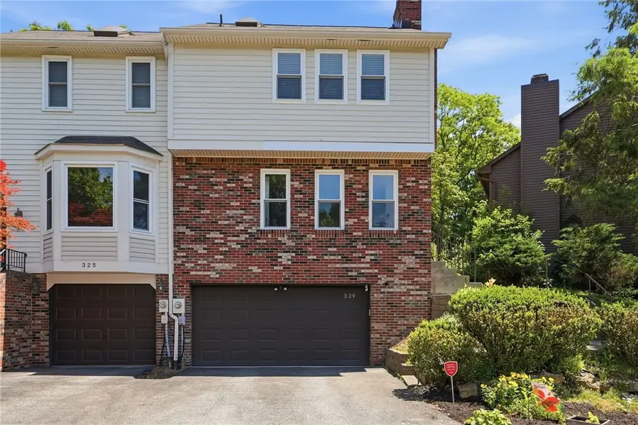 329 Spring Run Dr, Monroeville, PA 15146 - #3