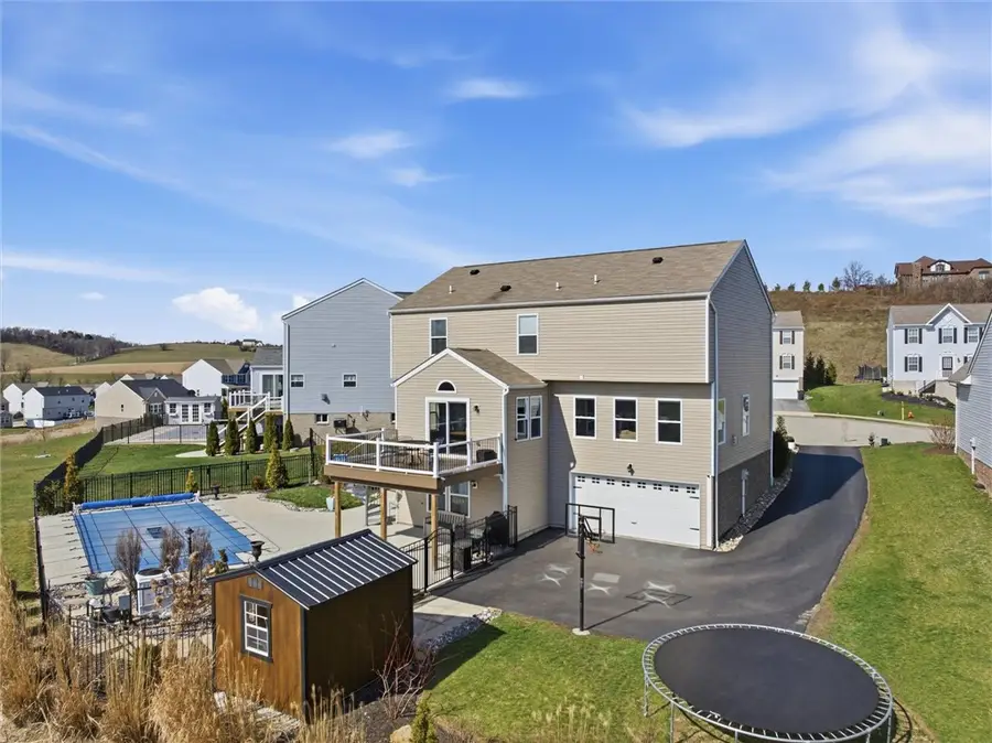 133 Azalea Cir, Rostraver Township, PA 15012 - #2