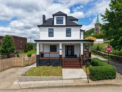 521 Spring St, Brownsville, PA 15417 - #1