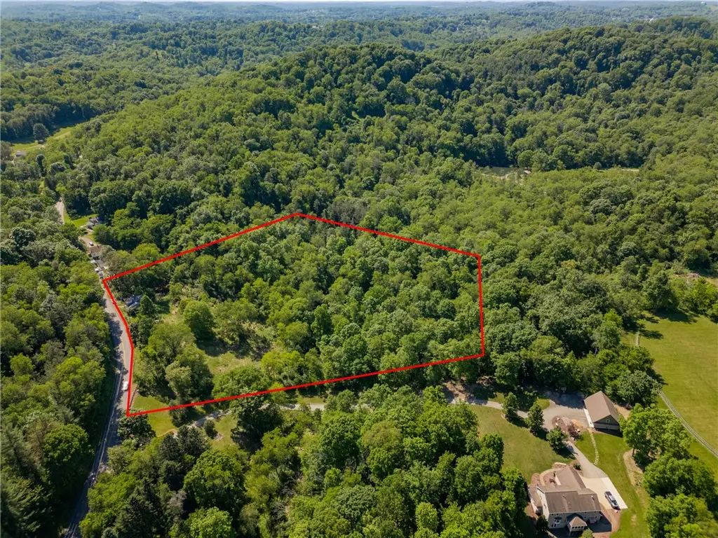 4201 Bulltown Rd, Murrysville, PA 15668 - #1