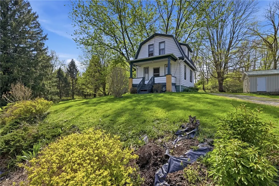 1239 Rebecca St, New Castle, PA 16101 - #1