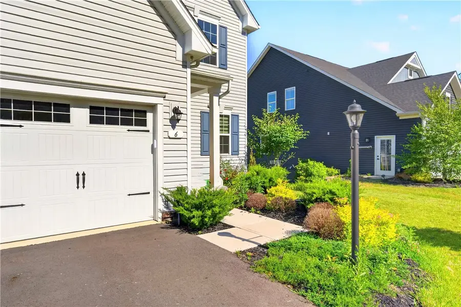 6 Dana Dr, Coraopolis, PA 15108 - #3
