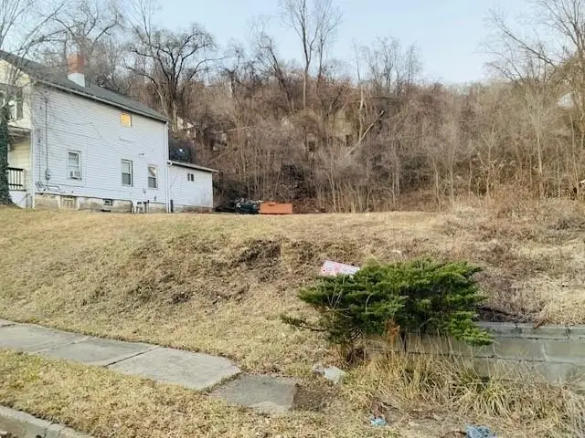 345 Penn Ave, Midland, PA 15059 - #1