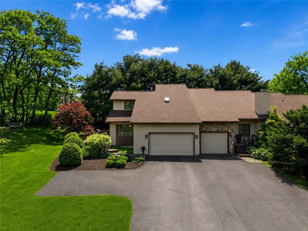 151 Oak Dr, Saxonburg, PA 16056 - #1