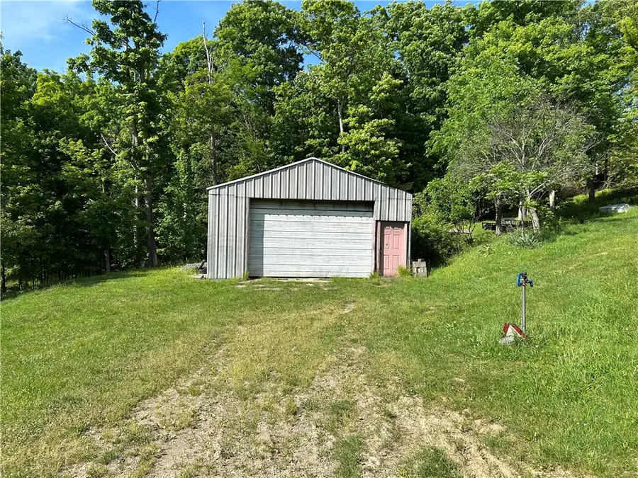 170 Clarks Hollow Rd, Spring Church, PA 15686 - #3