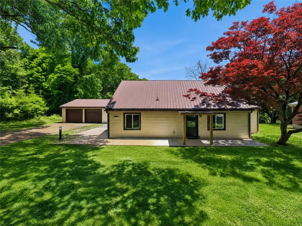4531 Ridgeview Dr, Greensburg, PA 15601 - #1