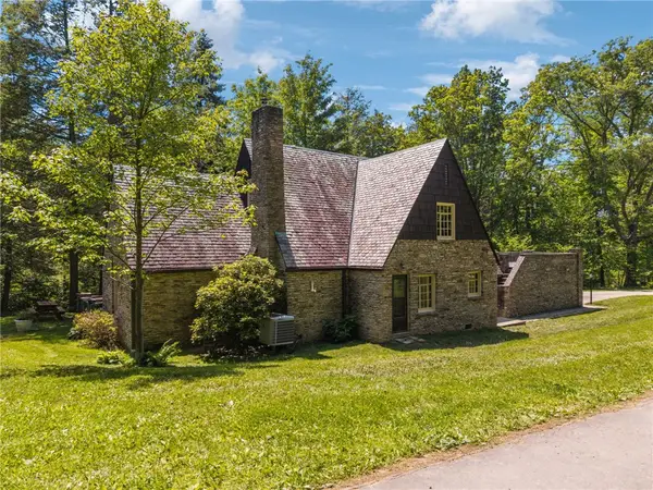 144 Furnace Run Lane, Laughlintown, PA 15655