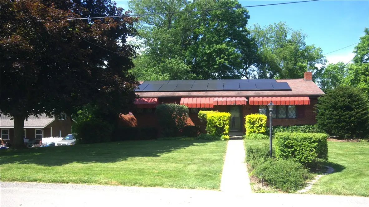 129 Crandon Circle, Beaver, PA 15009 - #1