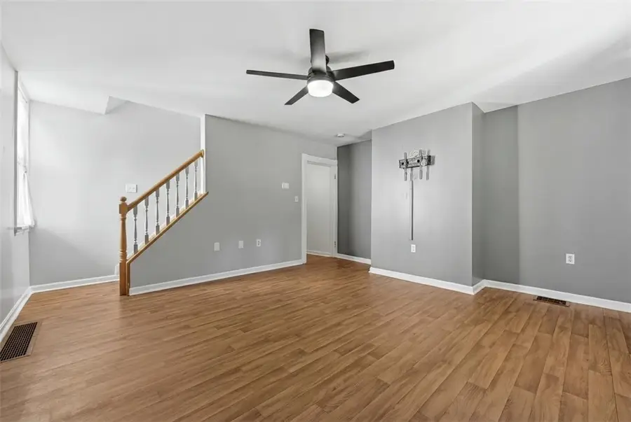 2517 Wiese St, Pittsburgh, PA 15210 - #3