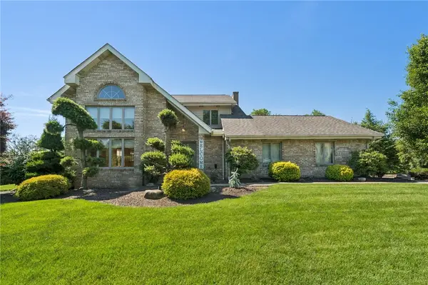 53 Hobbitt Lane, Finleyville, PA 15332