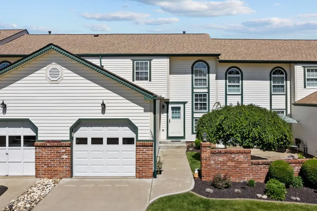 1329 Lexington Dr, Lawrence, PA 15055 - #1
