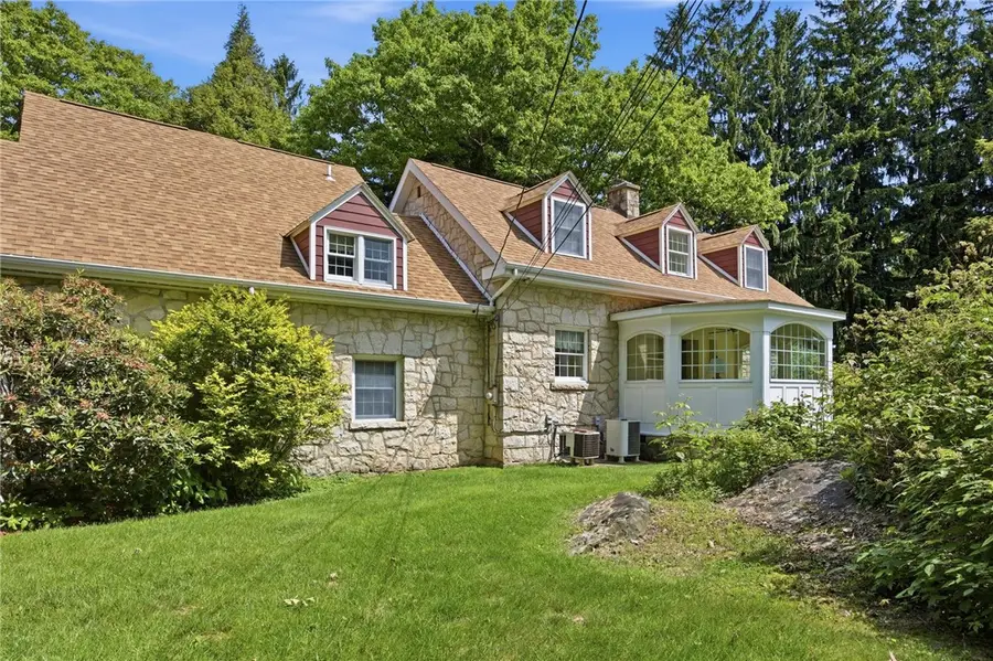 2541 Springfield Pike, Connellsville, PA 15425 - #2