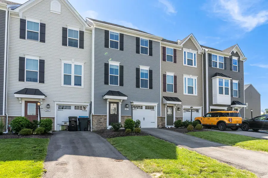 2007 Cade Drive, Monaca, PA 15061 - #2
