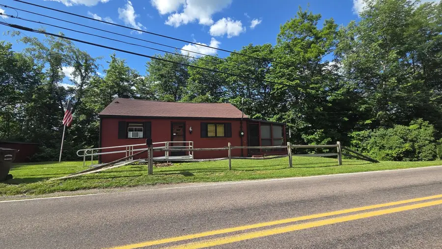 411 La Belle Vue Road, Vandergrift, PA 15690 - #2