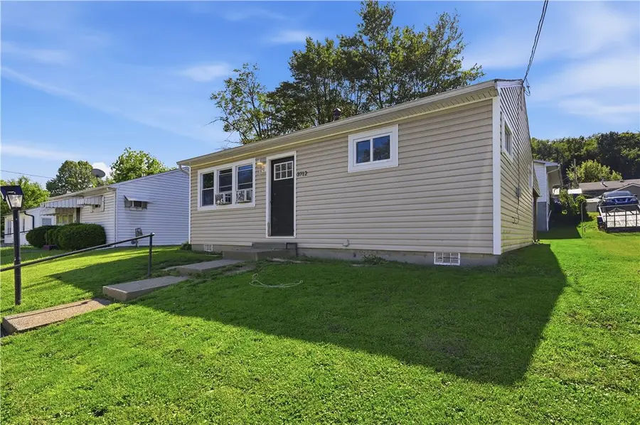 3712 3rd Avenue, Koppel, PA 16136 - #2