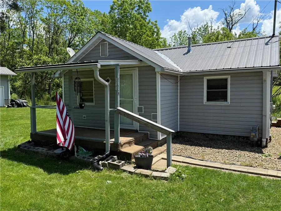 144 Scott Rd, New Salem, PA 15468 - #2
