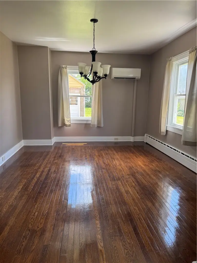 1921 Irwin St, Aliquippa, PA 15001 - #3