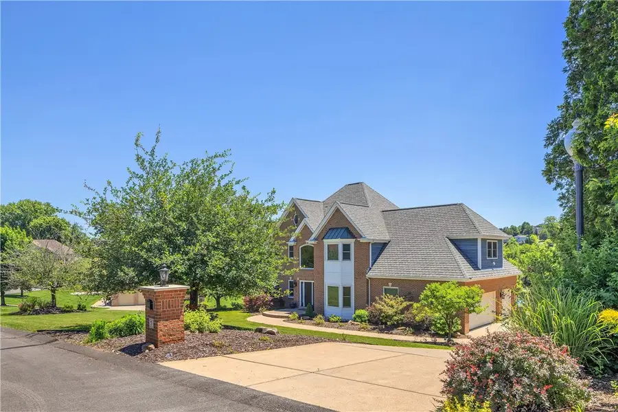 7 Hawthorne Ln, Irwin, PA 15642 - #3
