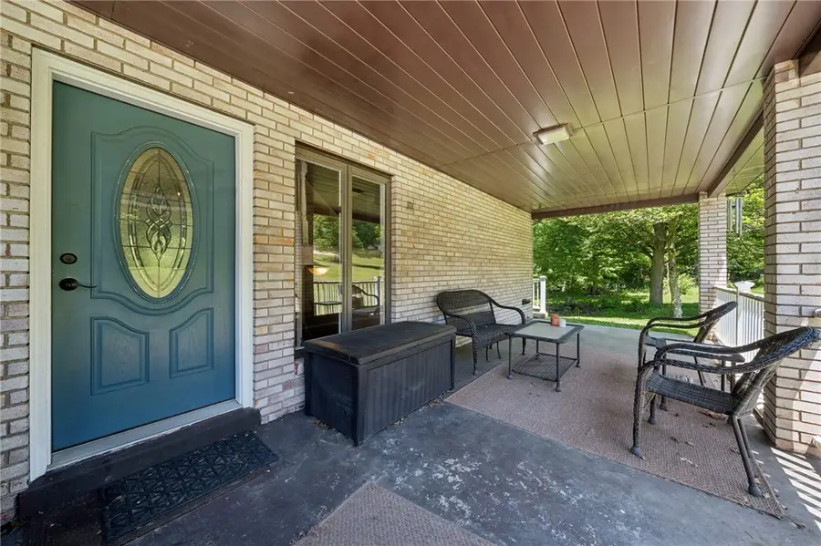 1000 Weir Dr, Rostraver, PA 15012 - #2